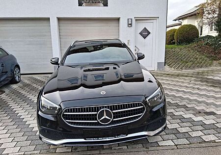 Mercedes-Benz E 220 d T Modell AVANTGARDE mit Garantie