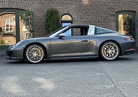 Porsche 991 911 Targa 4 GTS KERAMIK PCCB*LIFTSYSTEM*BOSE*PDDC*