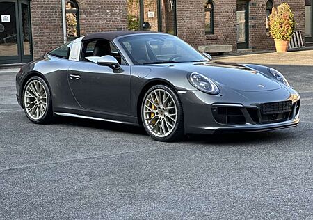Porsche 991 911 Targa 4 GTS KERAMIK PCCB*LIFTSYSTEM*BOSE*PDDC*