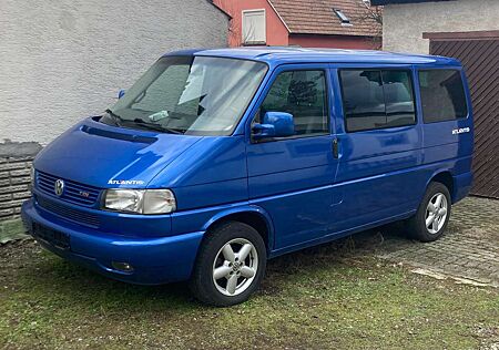 VW T4 Multivan Volkswagen Multivan Atlantis TDI 1.Hand