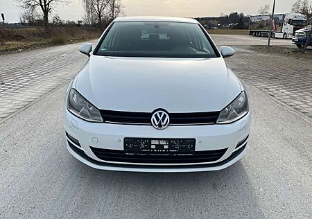 VW Golf Volkswagen VII Lim. Cup BMT