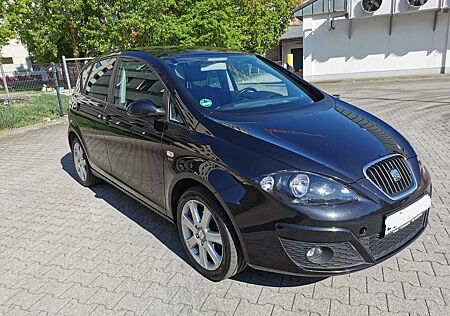 Seat Altea Diesel 2.0 TDI DPF Stylance, 6 Gang