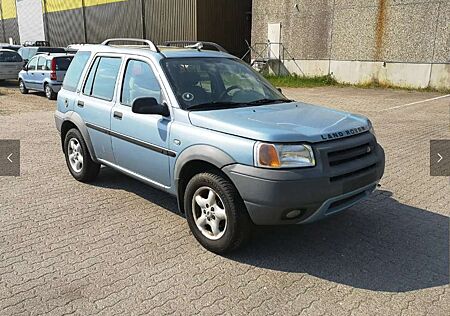 Land Rover Freelander 1.8i + Allrad * 2.000kg AHK .Verkauf im Zustand