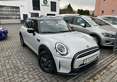 Mini Cooper Classic Trim*NAVI*DAB*PDC*LED*1.HAND