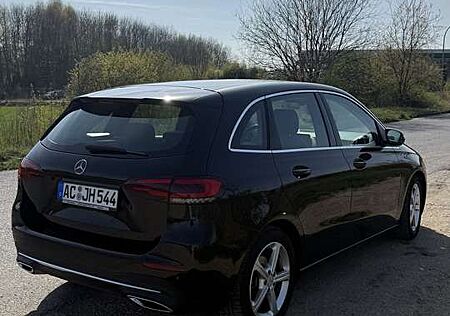 Mercedes-Benz B 180 B-Klasse Diesel d Progressive