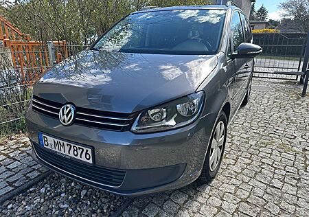 VW Touran Volkswagen 1.4 TSI DSG