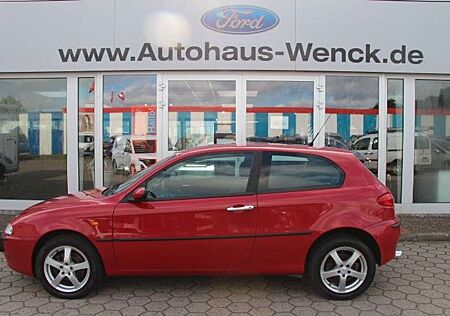 Alfa Romeo 147 1.6 *SERVO*KLIMA*