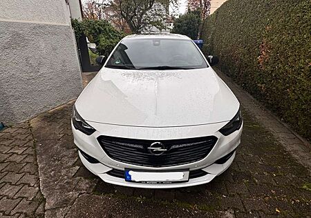 Opel Insignia Grand Sport Diesel 2.0 BiTurbo
