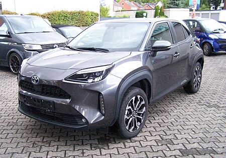 Toyota Yaris Cross Hybrid FWD Team Deutschland