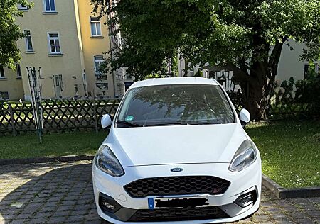 Ford Fiesta 1.5 EcoBoost S&S mit Leder-Exclusiv-Paket ST