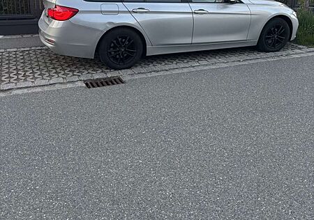 BMW 318d 318 Touring Aut. Advantage