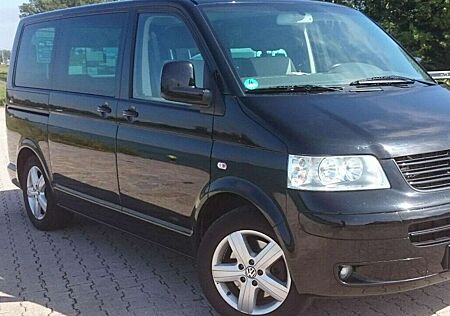 VW T5 Multivan Volkswagen Multivan 2.5 TDI 4MOTION
