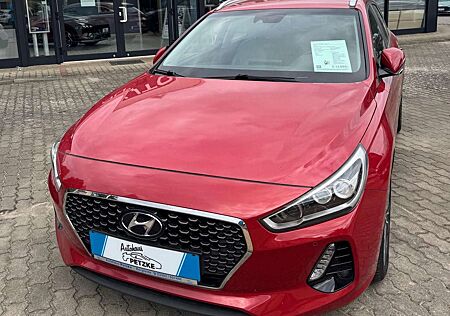 Hyundai i30 Kombi1.4 T-GDI Premium Standheizung