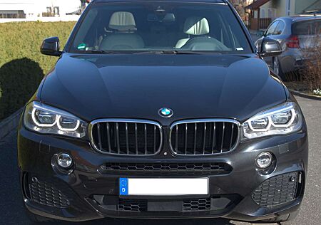 BMW X5 30xd M-Sport Komforts. Pano. Standh. Headup.