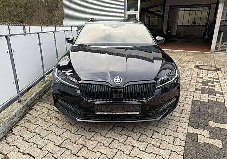 Skoda Superb Combi 2.0 TSI DSG Sportline