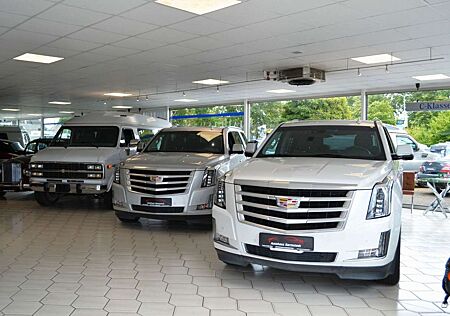 Cadillac Escalade 6,2 V8 Premium Luxury 7 Sitze