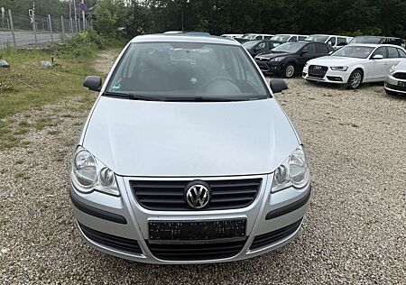 VW Polo Volkswagen Trendline 1,2 Benzin ZuStand gut