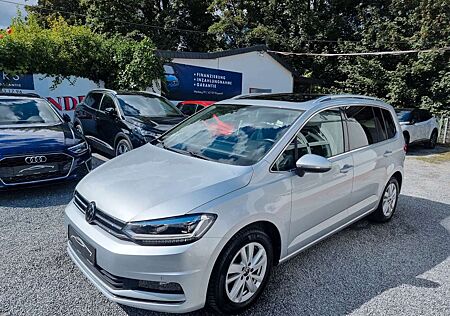 VW Touran Volkswagen 1.5 TSI 7 SITZER/PANO/ LED/ NAVI/ VIRTUAL