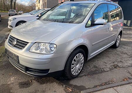 VW Touran Volkswagen Trendline