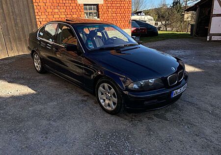 BMW 328i 328