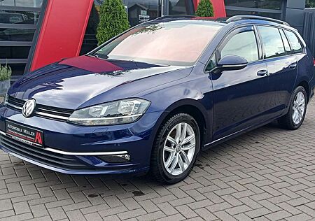 VW Golf Variant Volkswagen *Navi*AHK*SHZ*Pano*DSG