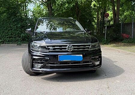 VW Tiguan Volkswagen 2.0 TDI SCR 4Motion (BlueMotion Techn.) DSG Highli