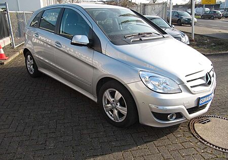 Mercedes-Benz B 200 CDI,Sports Tourer,SHZ,PDC,Navi,Top !!