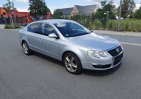 VW Passat Variant Volkswagen Passat 2.0 voll packet TUV Neu 2027 / AUTOMATIK