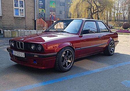 BMW 325i 325