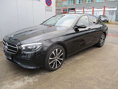 Mercedes-Benz E 300 E Limousine E 300 de 4Matic