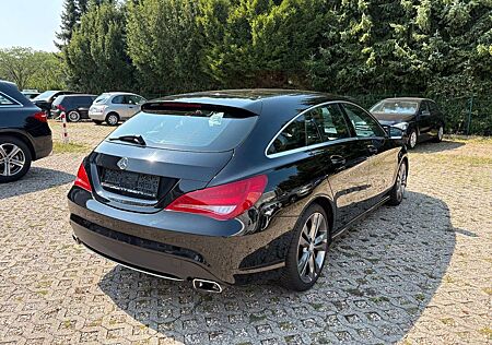 Mercedes-Benz CLA 220 Shooting Brake CDI / d AUTOMATIK
