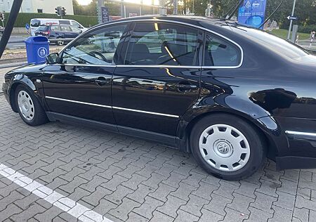 VW Passat Volkswagen 1.9 TDI Highline