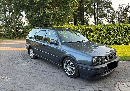 VW Golf Variant Volkswagen 1.6 GT Special