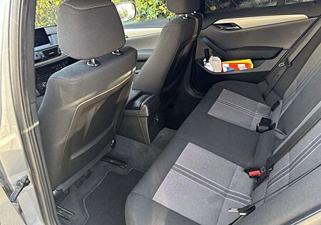 BMW X1 18 i sDrive