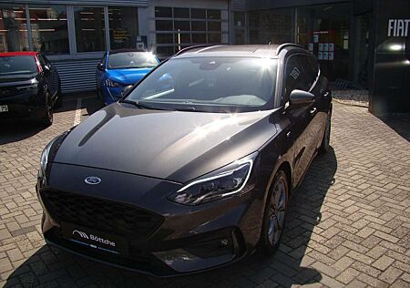 Ford Focus ST-Line 1.5 EcoBoost KAT 1496 ccm Metallic