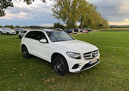 Mercedes-Benz GLC 250 d 4M AMG LED AHK PANO 20 Zoll