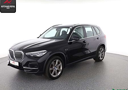 BMW X5 xDrive45e PANO,HUD,KEYLESS,KAMERA,ACC,AHK,SH