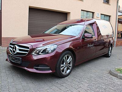 Mercedes-Benz E 250 E 250 CGI BlueEfficiency Bestattungswagen