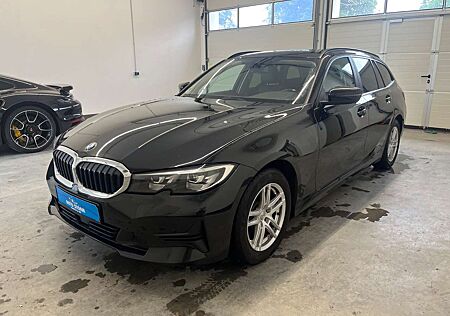 BMW 318 d Touring Advantage*VR-Cockpit*ACC*LED*FLA*