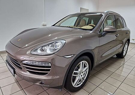 Porsche Cayenne 3.0 TDI V6 PDLS Luft Panorama 14-Wege AHK