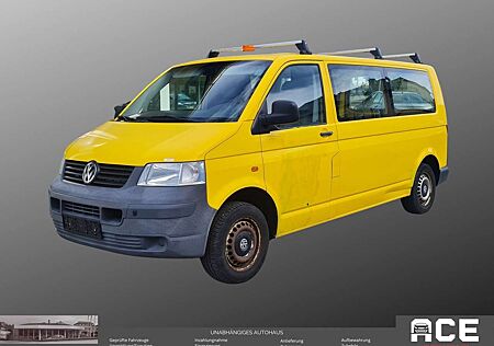 VW T5 Transporter Volkswagen Kombi lang verglast Flughafen-Auto *TÜV neu*