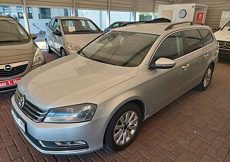 VW Passat Variant Volkswagen Comfortline BlueMotion Navigation