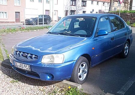 Hyundai Accent 1.3i GLS