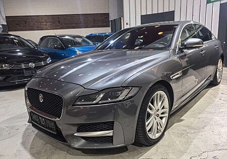 Jaguar XF Portfolio Memorysitze/Head-Up/Schiebedach