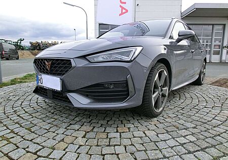 Cupra Leon Sportstourer e-Hybrid1.4-245PS,Pano,RFK,8fach-R