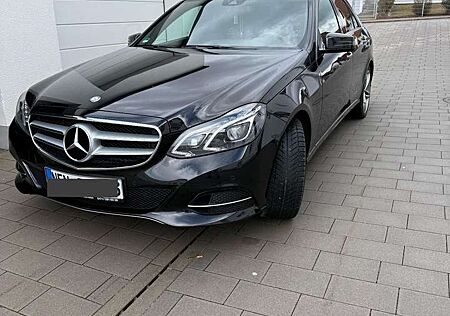 Mercedes-Benz E 220 BlueTEC 9G-TRONIC Avantgarde