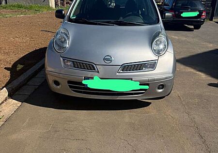 Nissan Micra Visia