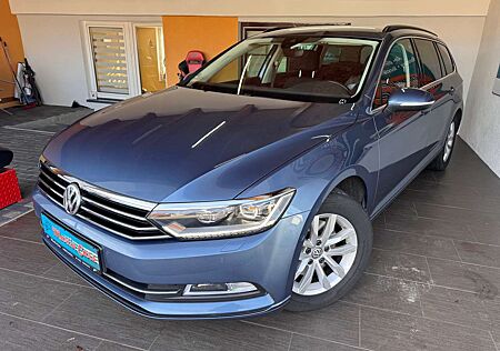 VW Passat Variant Volkswagen Sitzmassage Climatronic Navi AB-Anhaengerkuppelung