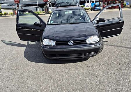 VW Golf Volkswagen 1.6 Automatik Edition