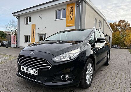 Ford S-Max Titanium=7-Sitzer-Carpaly=